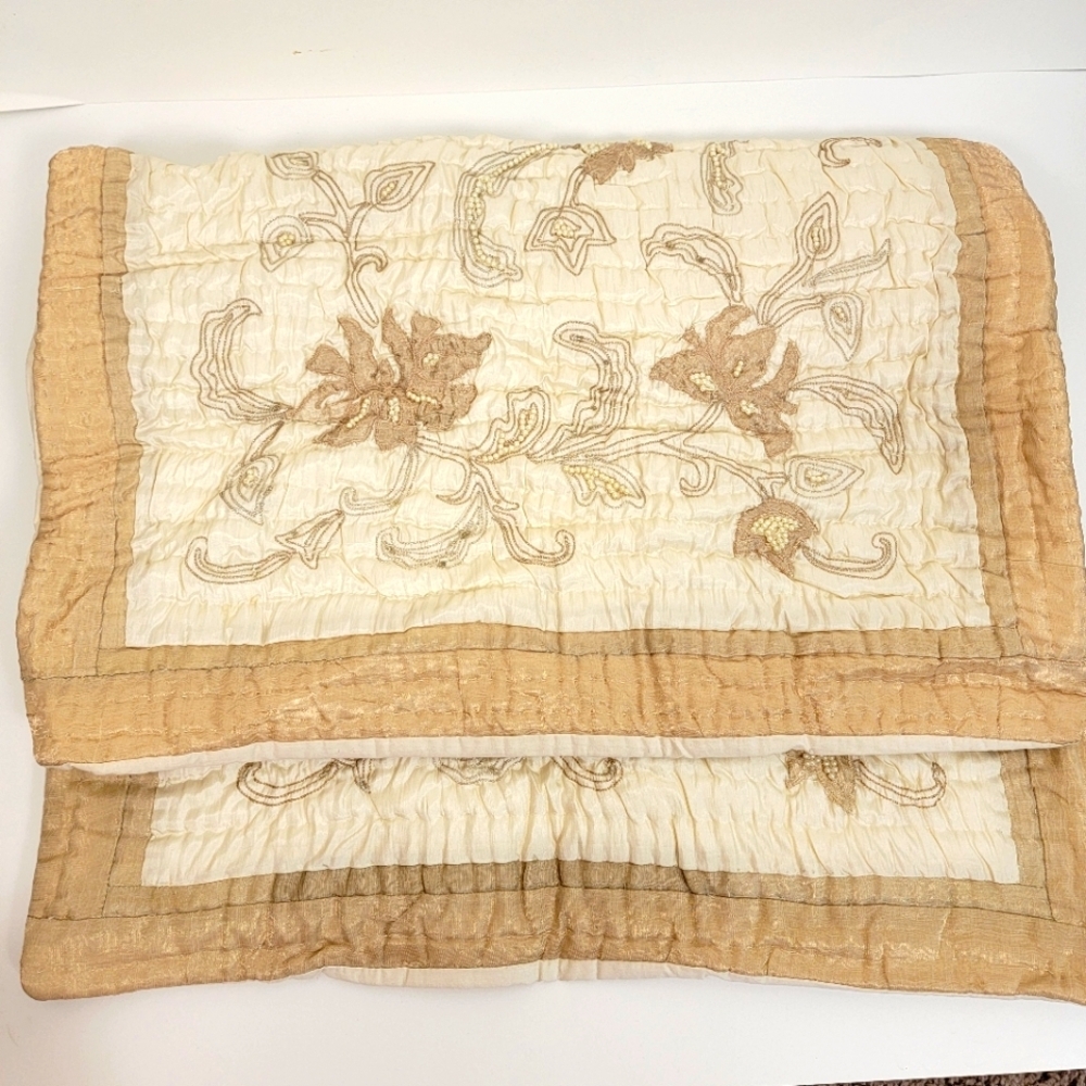 Elegant Cream Taupe Pillow Shams Cover Set 2 Piece 21" X 27" Standard NIP - Picture 8 of 9